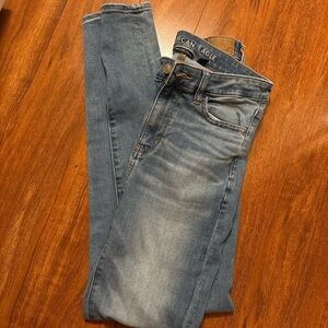 American Eagle Outfitters women’s  Light Blue Skinny Jeans